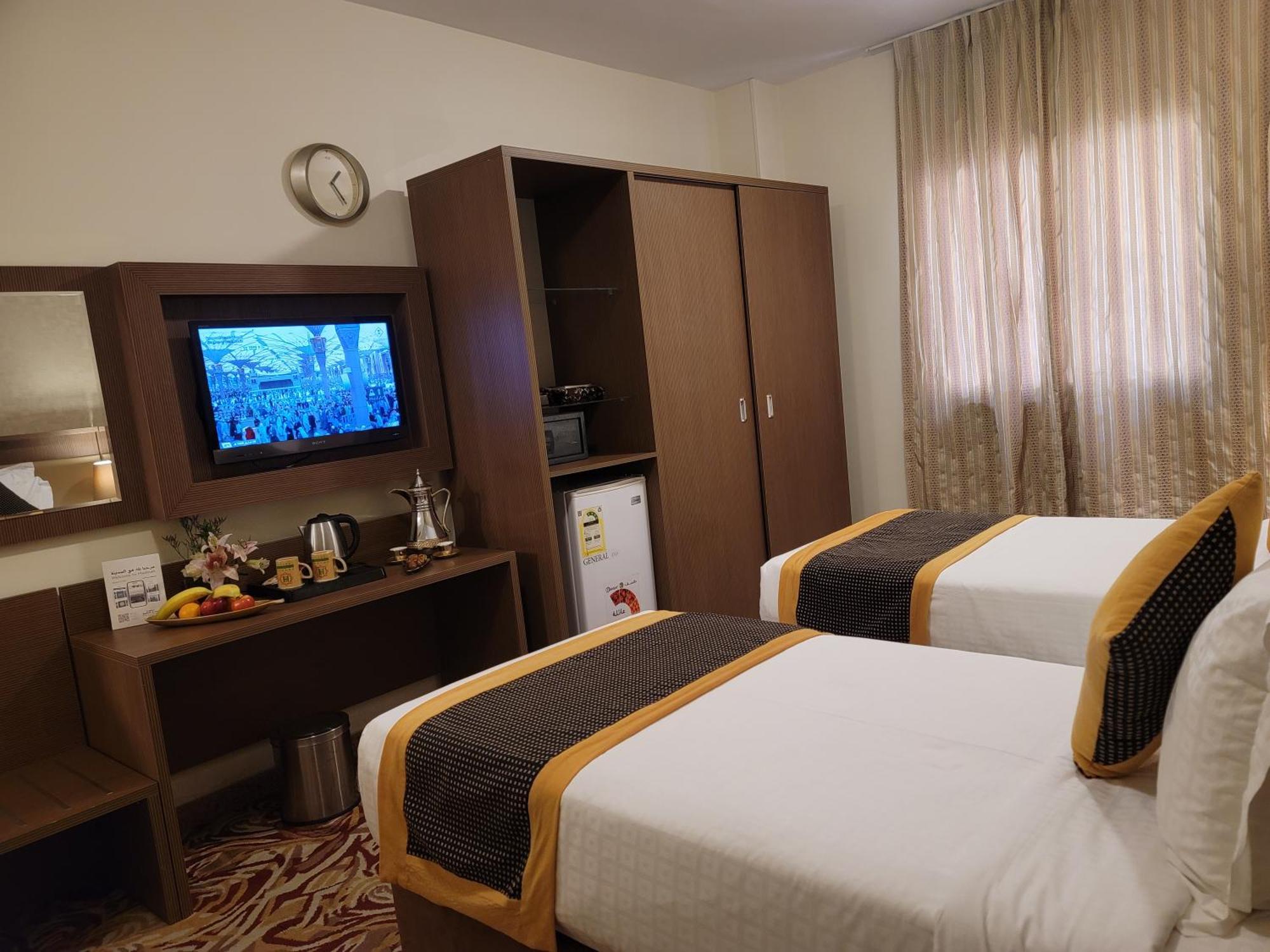 Qasr Al Ansar Golden Tulip Hotel Медина Экстерьер фото