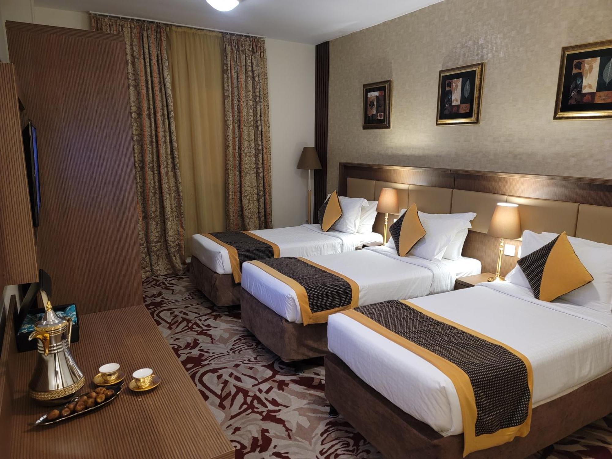 Qasr Al Ansar Golden Tulip Hotel Медина Экстерьер фото